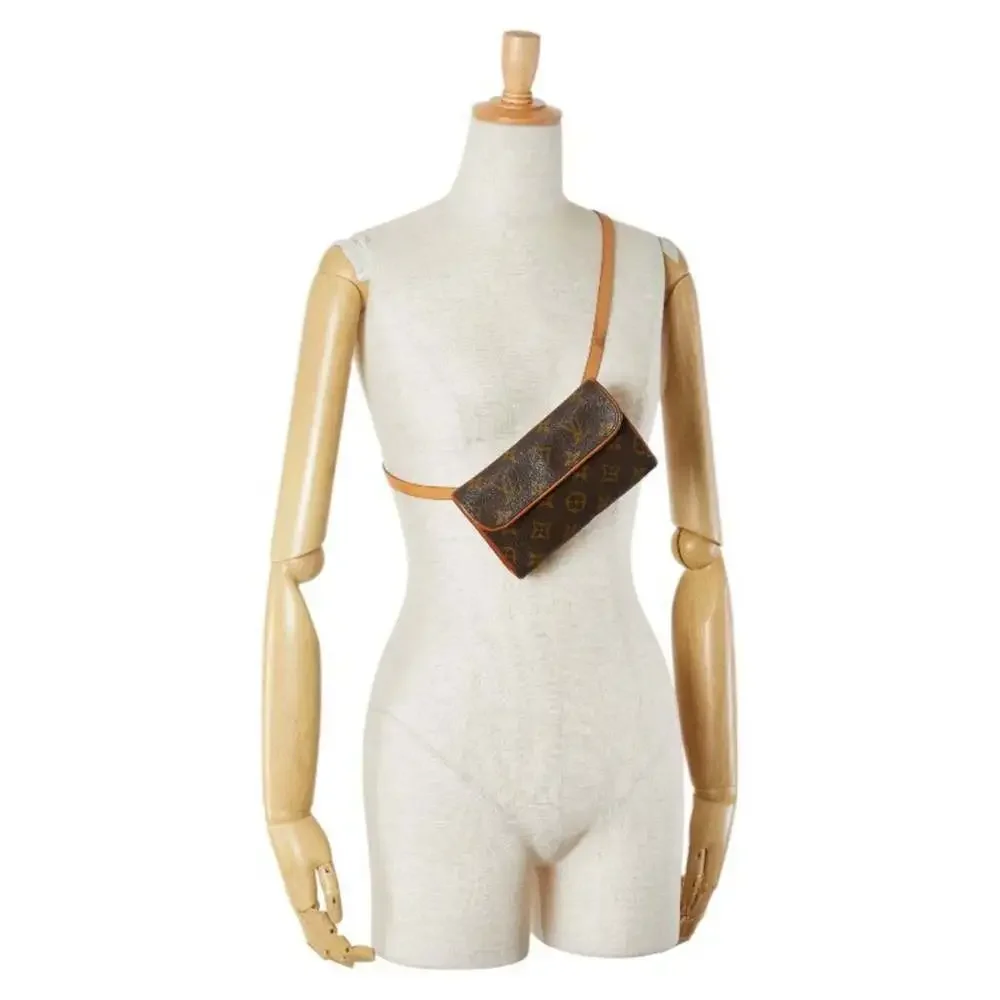 LOUIS VUITTON Brown Monogram Leather Pochette Hobo Bag